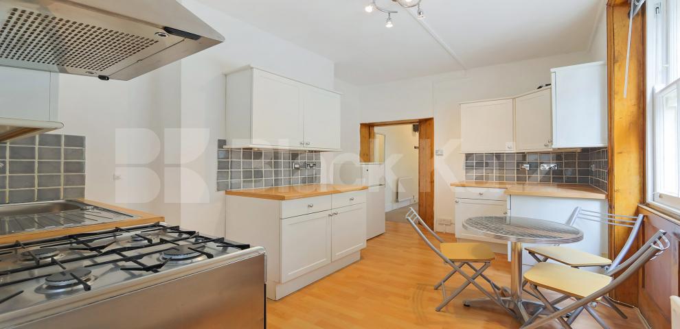 			NEW INSTRUCTION  , 1 Bedroom, 1 bath, 1 reception Apartment			 Iliffe Street , Kennington